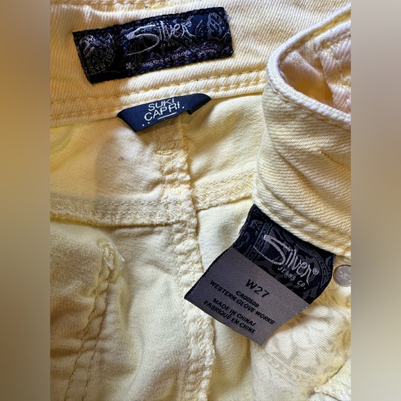 Size 27 Silver Suki Capris EUC - Picture 5 of 5